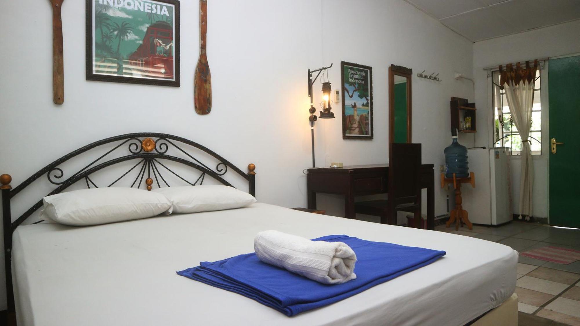 Budarno Homestay Kejayan Exteriör bild