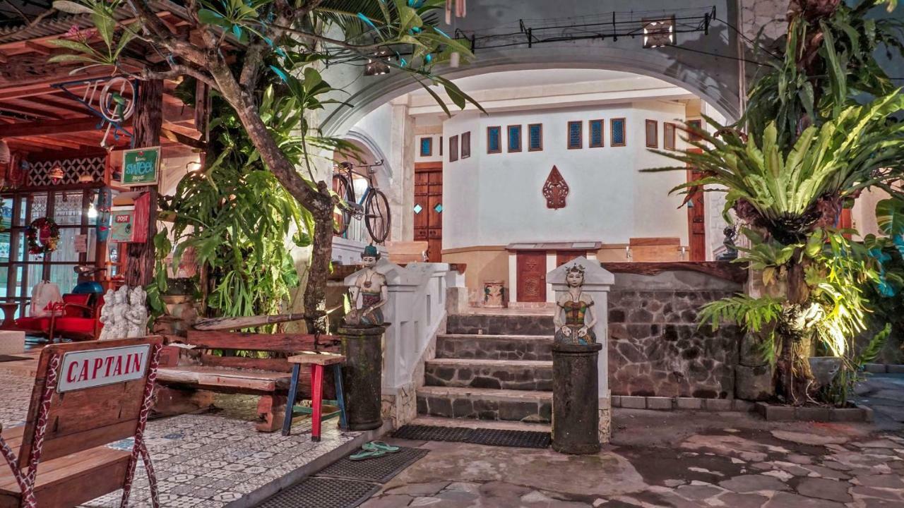 Budarno Homestay Kejayan Exteriör bild